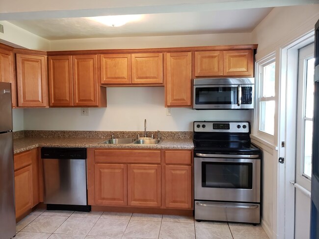 Foto del edificio - 5125 Dorchester Rd