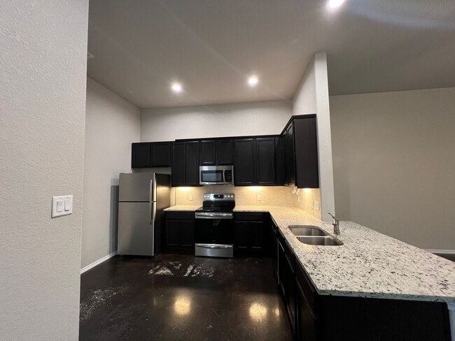 Foto del edificio - Luxury 3/2 Duplex in Seguin, Texas