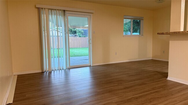 Building Photo - 7107 Sawmill Trail