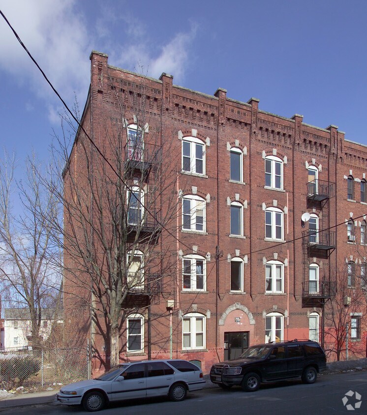 535 S Bridge St, Holyoke, MA 01040 Apartments in Holyoke, MA