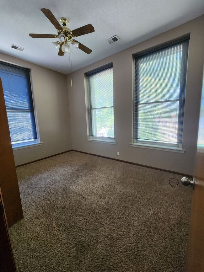 Interior Photo - Lincoln School Apartments