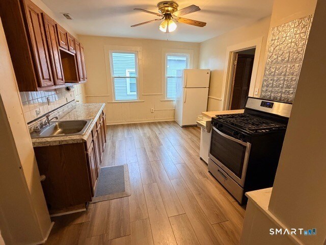 Foto del edificio - 41 Harrison Ave