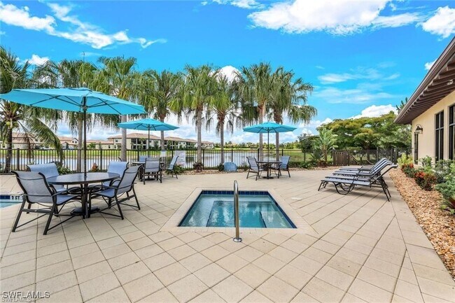Foto del edificio - 2375 Montserrat Ln