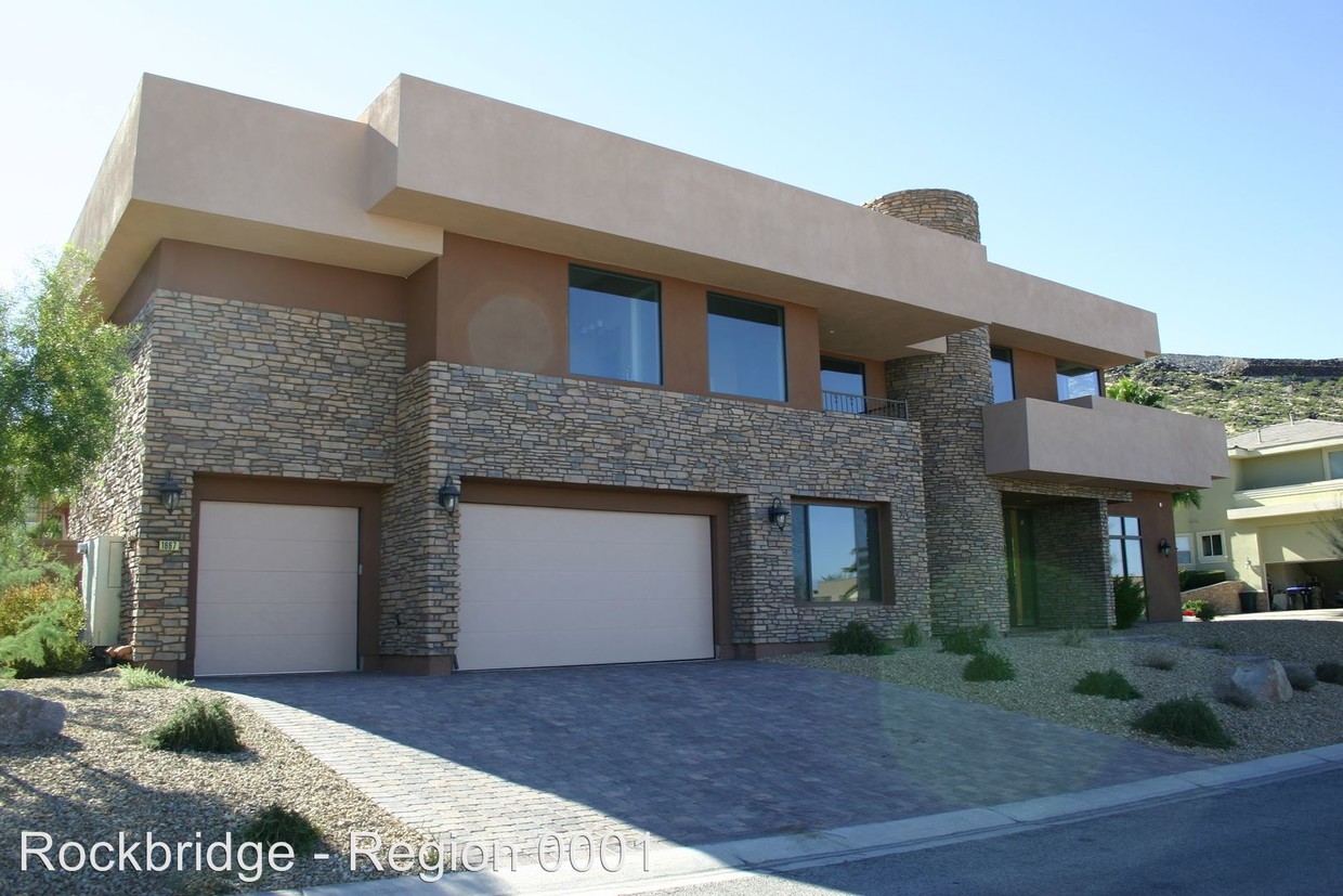 Primary Photo - 1667 Tangiers Dr