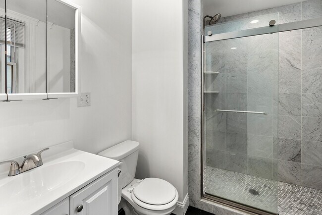 Baño reformado - 51-55 Queensberry Street