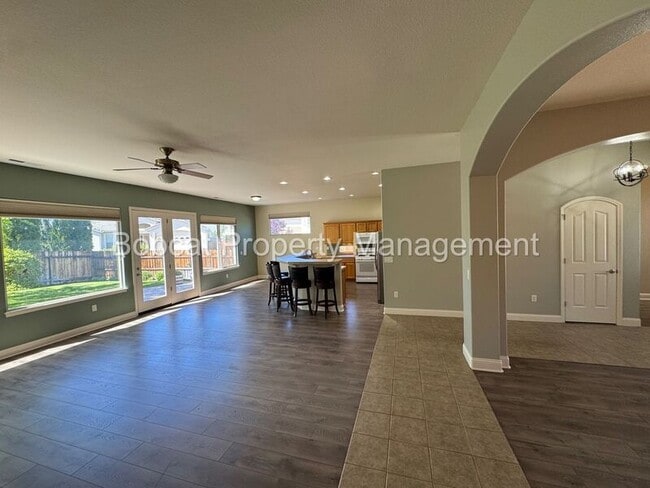 Building Photo - 1260 Flintwood Dr