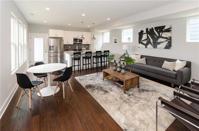 Foto del edificio - 1644 Lexington Ave