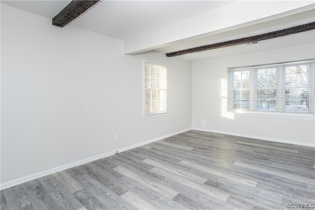 Foto del edificio - 1522 Cedar Mountain Ct