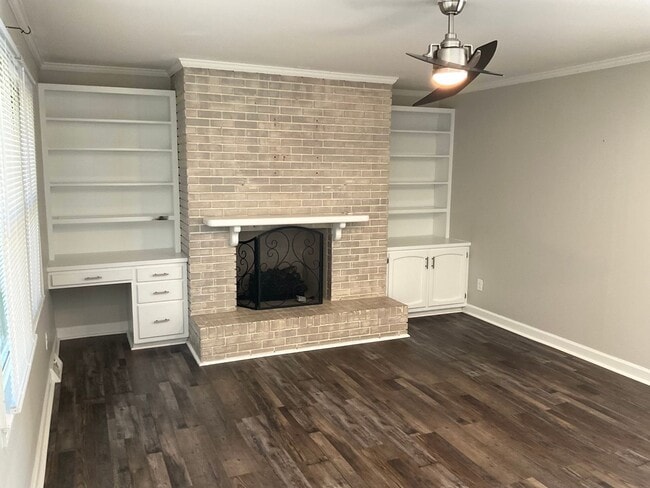 Building Photo - HomeFor Rent with 3 Bedrooms, 2 Baths, 2 Car Garage in Lincolnton NC