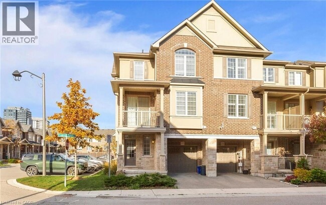 Building Photo - 377 Cranbrook Common