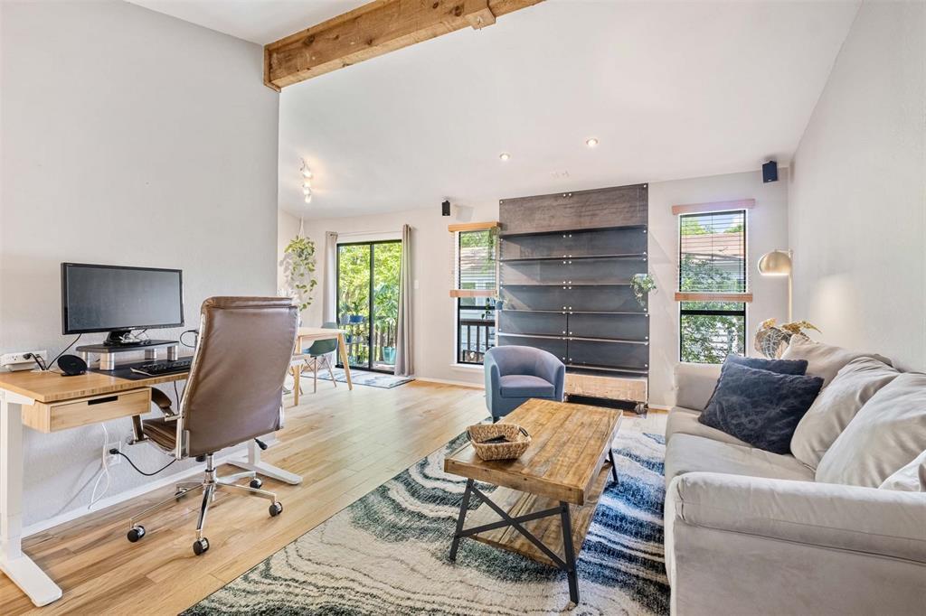 Foto principal - 5602 Woodrow Ave