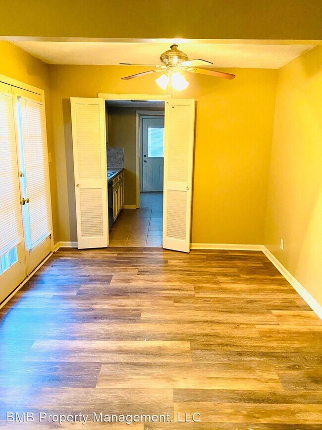 Building Photo - 3 br, 2 bath House - 5896 Worchester Drive