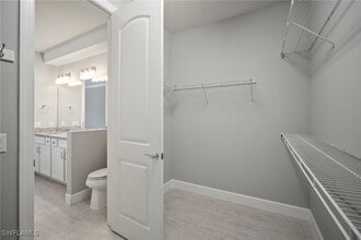 Building Photo - 19850 Bittersweet Ln