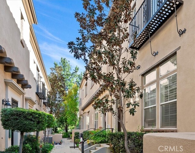 Foto del edificio - 4433 Owens St