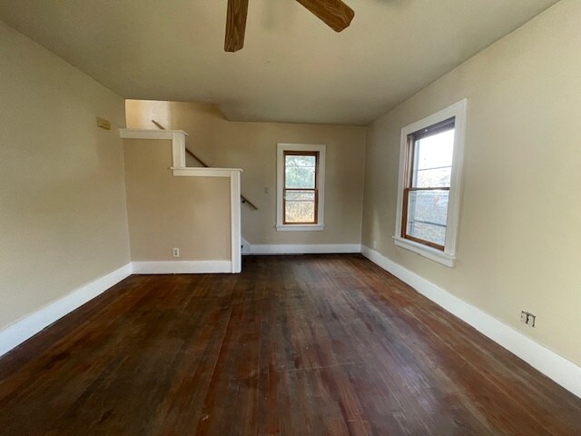 Building Photo - 1521 Medora St