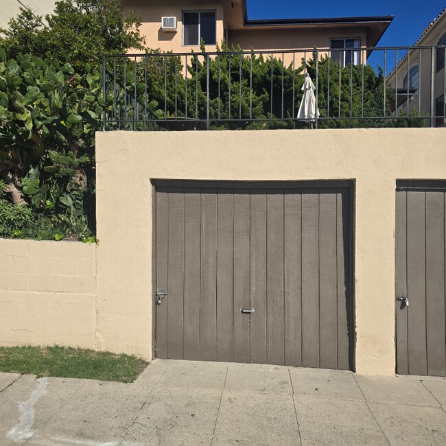 Foto del edificio - 1424 Colby Ave