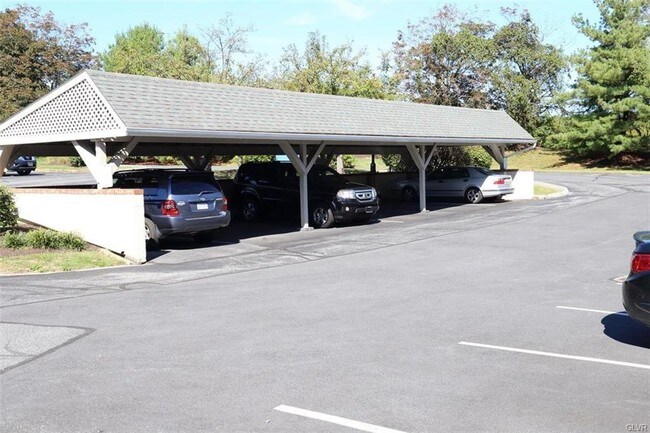 Foto del edificio - 3468 Park Pl