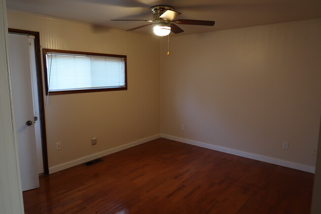 Foto del edificio - 30126 2nd Ave SW