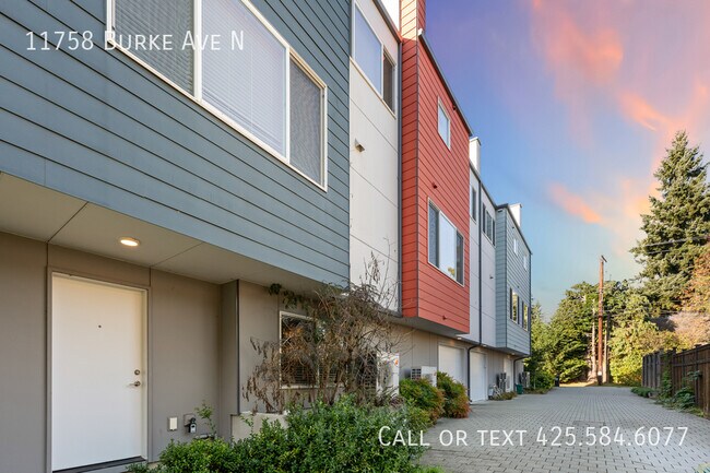 Building Photo - 11758 Burke Ave N