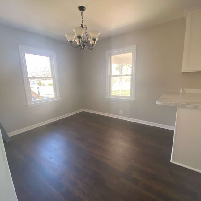 Building Photo - 3430 Leland Cir