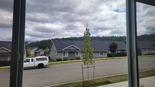 Foto del edificio - Brand New 3-Bedroom Home In Liberty Lake