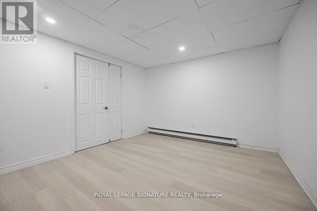 Building Photo - 54 Tuscarora Dr