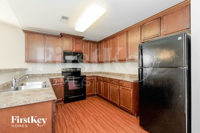 Foto del edificio - 1558 Weatherend Dr