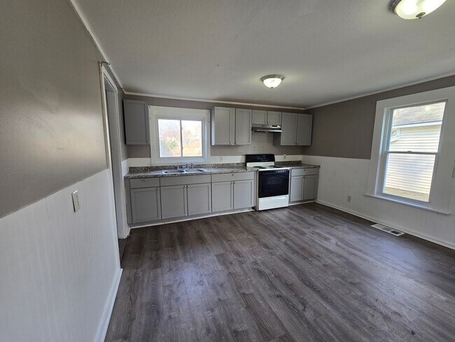 Foto del edificio - 544 Emerson St