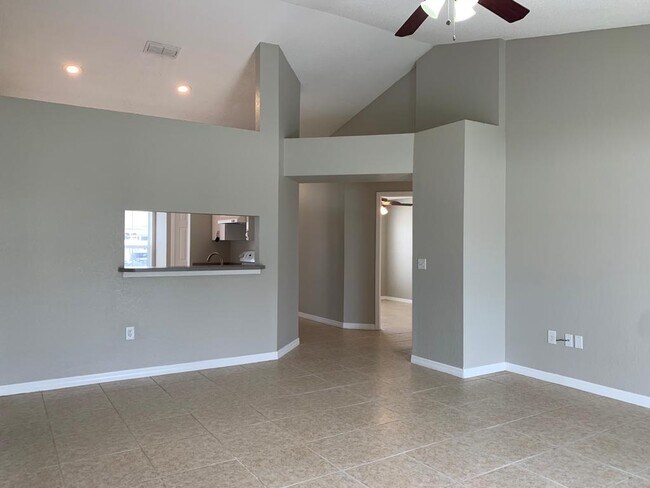 Foto del edificio - 6017 Live Oak Drive