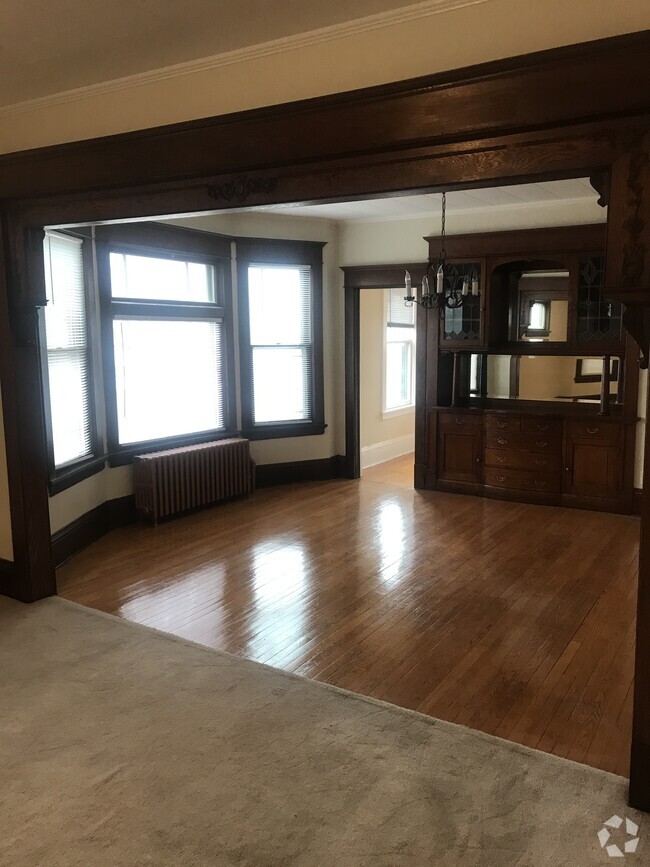 Dinning Room - 1145 Jessie St