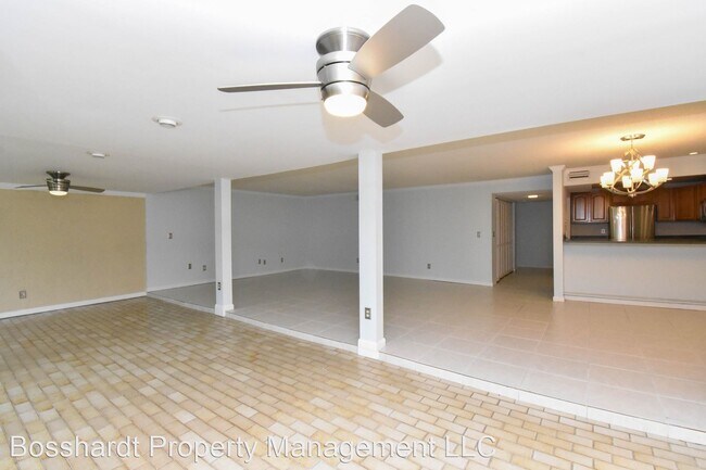 Building Photo - 3 br, 2 bath House - 2550 SW 14th Drive