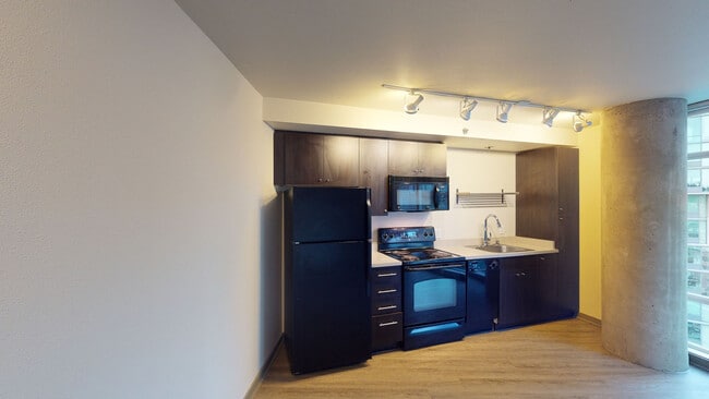 Interior Photo - Elements Apartments