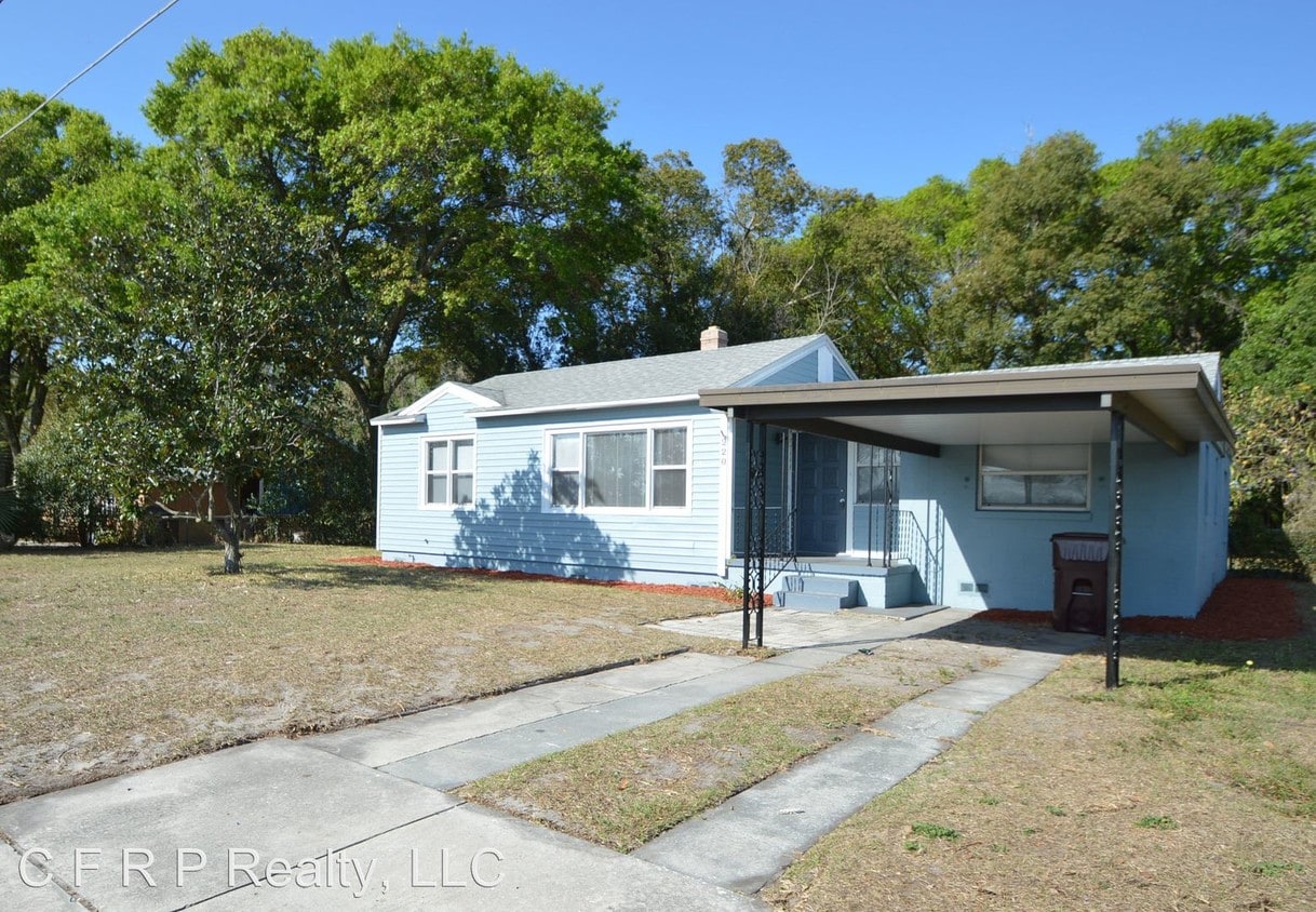Primary Photo - 220 Maynard Ave