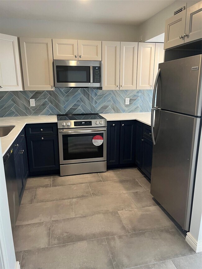 Foto del edificio - 9440 Live Oak Pl