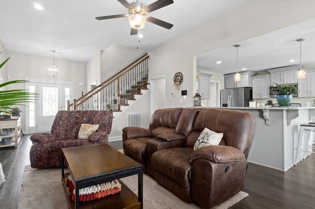 Foto del edificio - 784 Crestone Ln