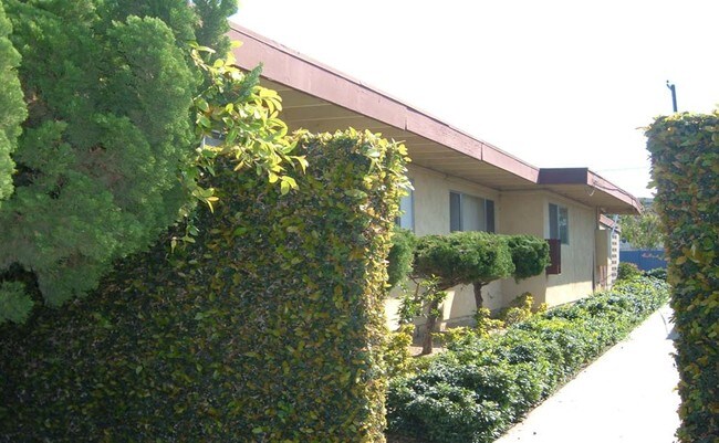 Foto del edificio - 7610 Fillmore Dr