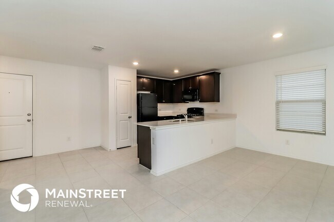 Foto del edificio - 14829 Firerock Rd