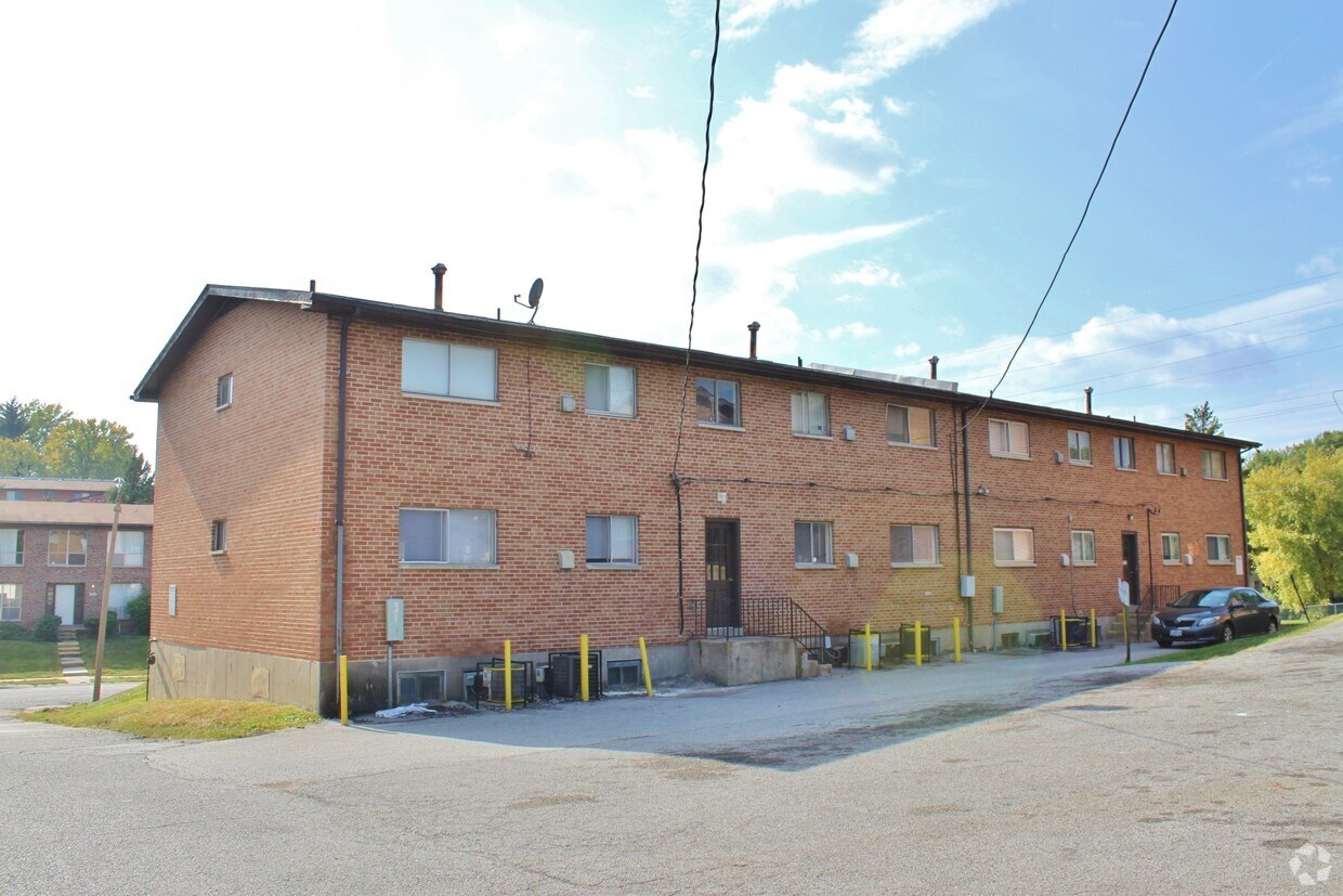 Carmel Hills Apartments Saint Louis