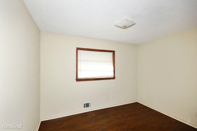 Building Photo - 3 br, 2 bath House - 29 Parkwood Drive NE