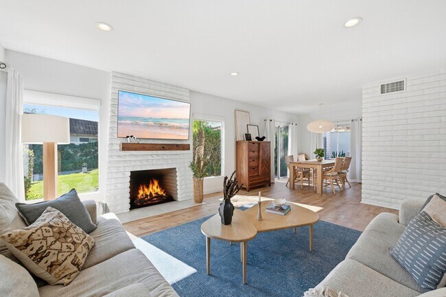 Foto del edificio - 7021 Estrella de Mar Rd