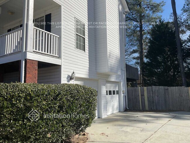 Building Photo - 1127 Bramlett Forest Ct SE