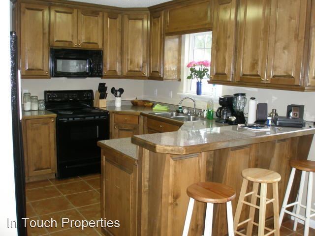 Foto del edificio - 3 br, 2 bath House - 159 Oak Street