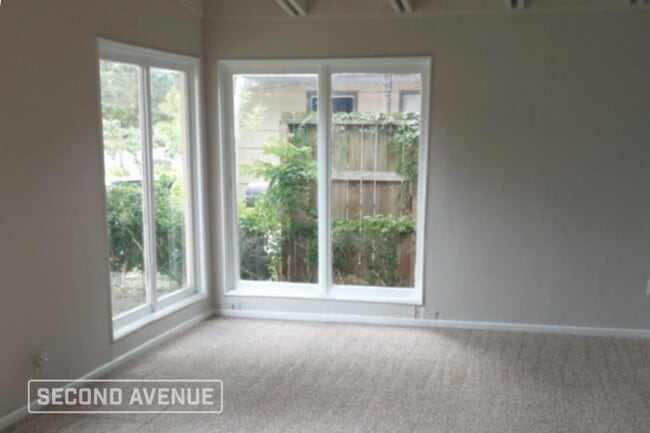 Foto del edificio - 5458 N Crooked Creek Dr