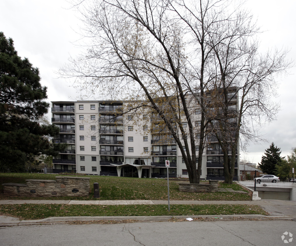Building Photo - 50 Speers Rd