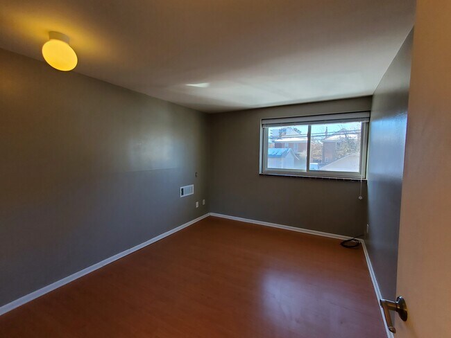 Master - 1243 Gaylord St