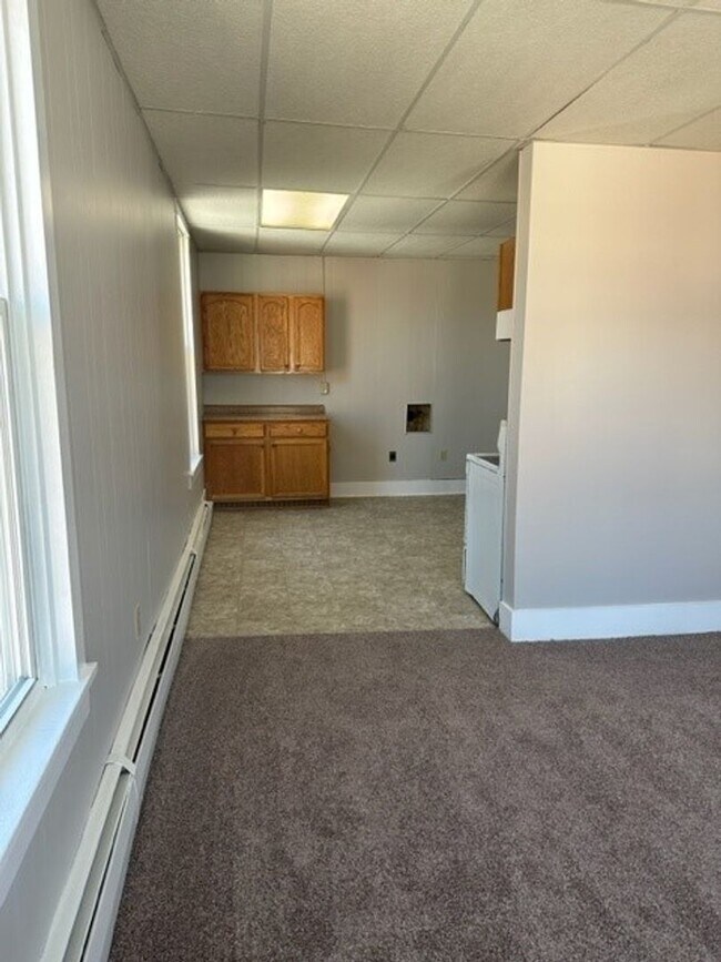 Building Photo - Manheim 2 Bedroom