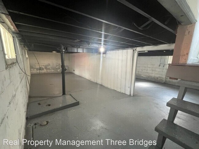 Foto del edificio - 3 br, 1 bath House - 313 Henquin Drive