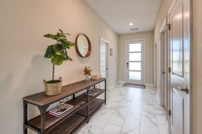 Building Photo - 2878 Stanza Ct