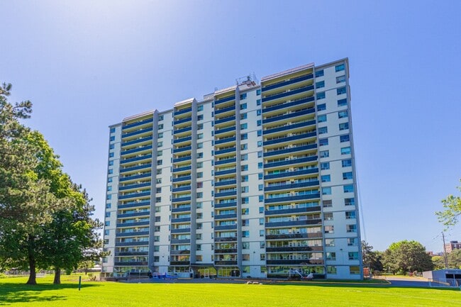 Building Photo - 2775 Jane Street
