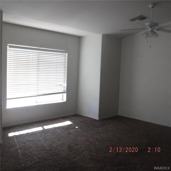 Foto del edificio - 1344 Park Ln